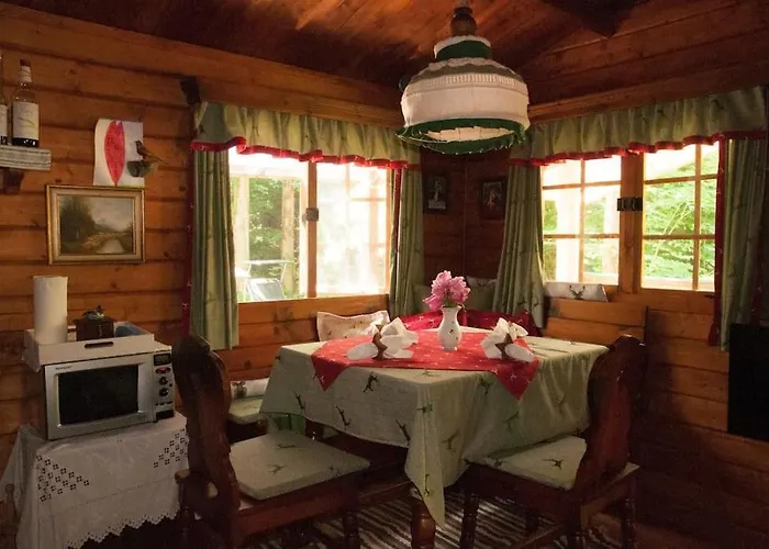 Penthouse-suite Mountain View Mit Waldhuette/sauna/netflix Nachdemsee