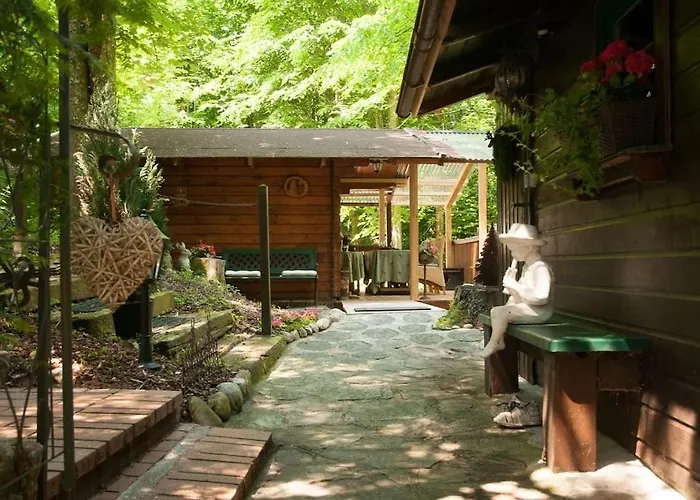 Penthouse-suite Mountain View Mit Waldhuette/sauna/netflix Daire Nachdemsee