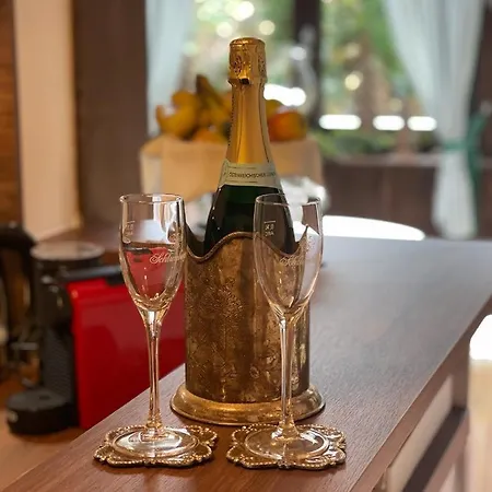 Penthouse-suite Mountain View Mit Waldhuette/sauna/netflix *