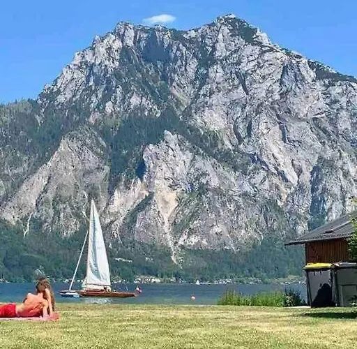 Apartment Penthouse-suite Mountain View Mit Waldhuette/sauna/netflix *